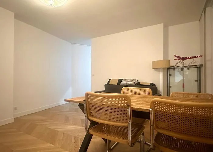 Apartment Lovely Near Opera & Lafayette Paris