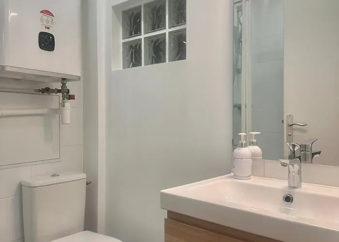 Lovely Near Opera & Lafayette Apartment *